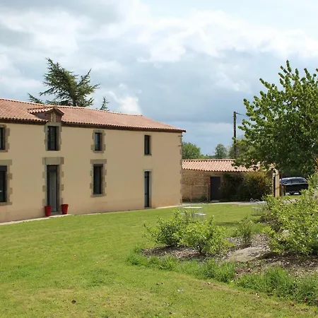 Сasa de vacaciones Les De La Landriere A 3 Min Du Puy Du Fou Saint-Malo-du-Bois